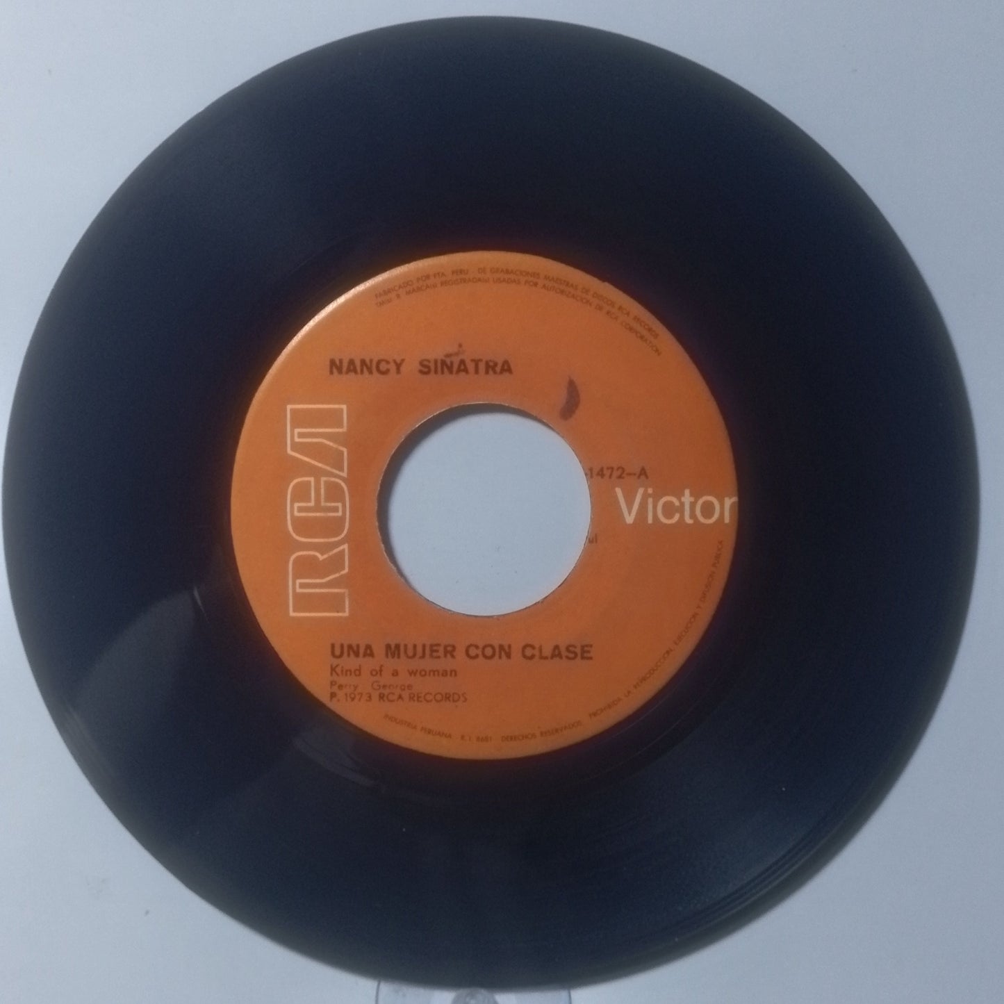 single 7" Nancy Sinatra Kind Of A Woman / It's The Love made peru 1972 pop