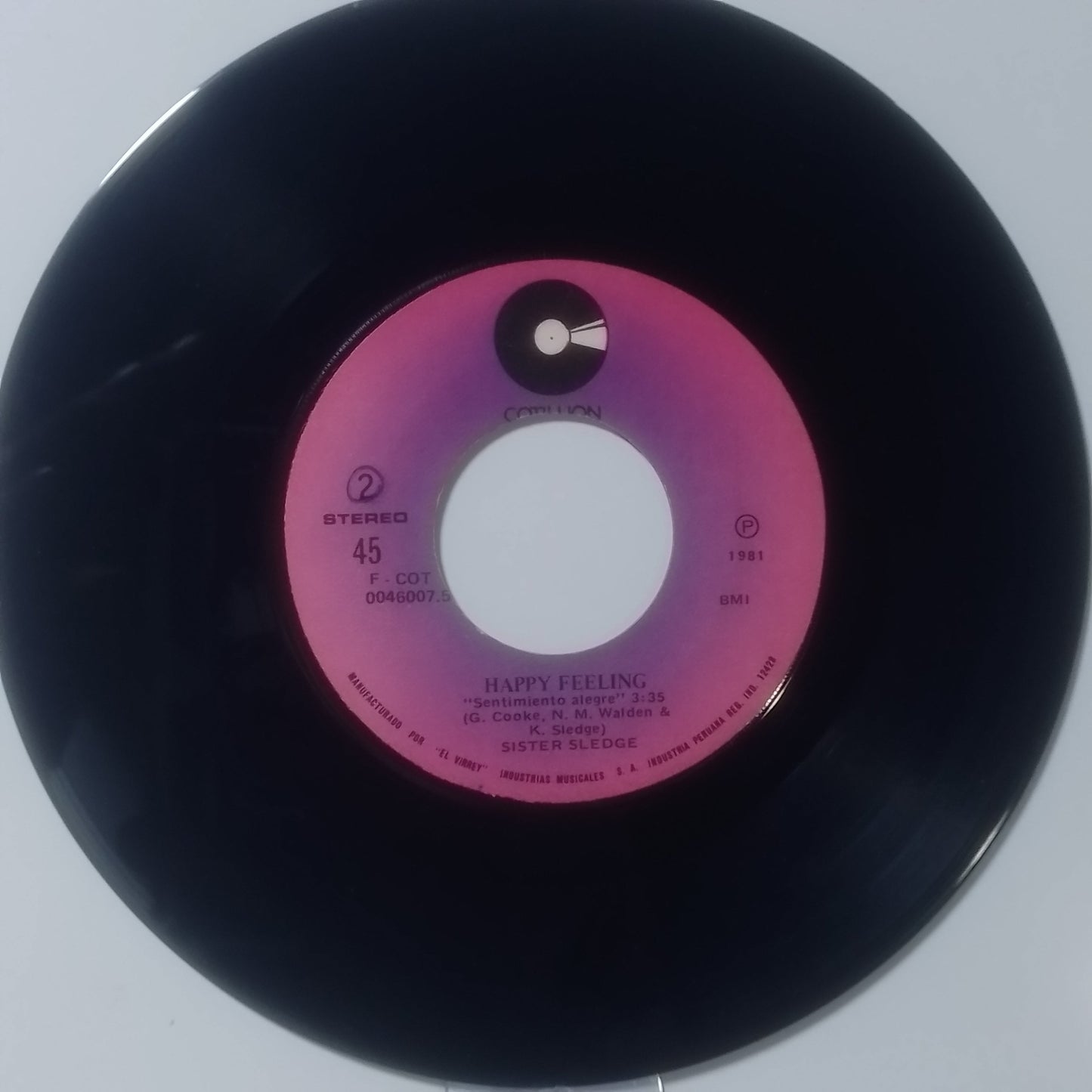 single 7" Sister Sledge All American Girls / Happy Feeling made Peru 1981 disco soul