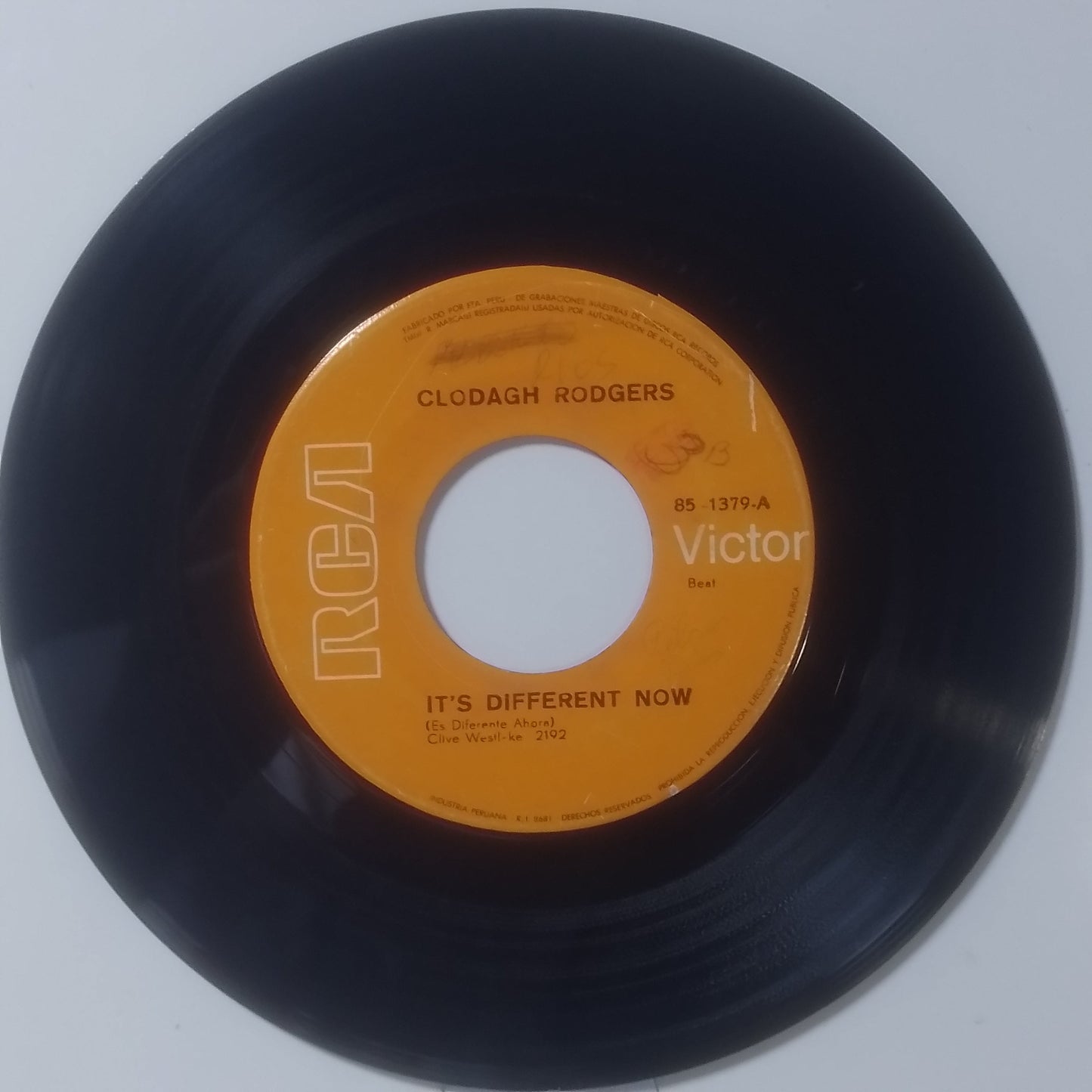 single 7" Clodagh Rodgers It's Different Now / Take Me Home made peru 1972 pop