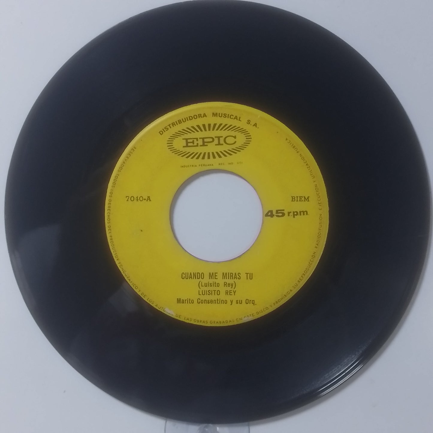 single 7" Luisito Rey Cuando Me Miras Tu / Novios made peru 1972 latin balada