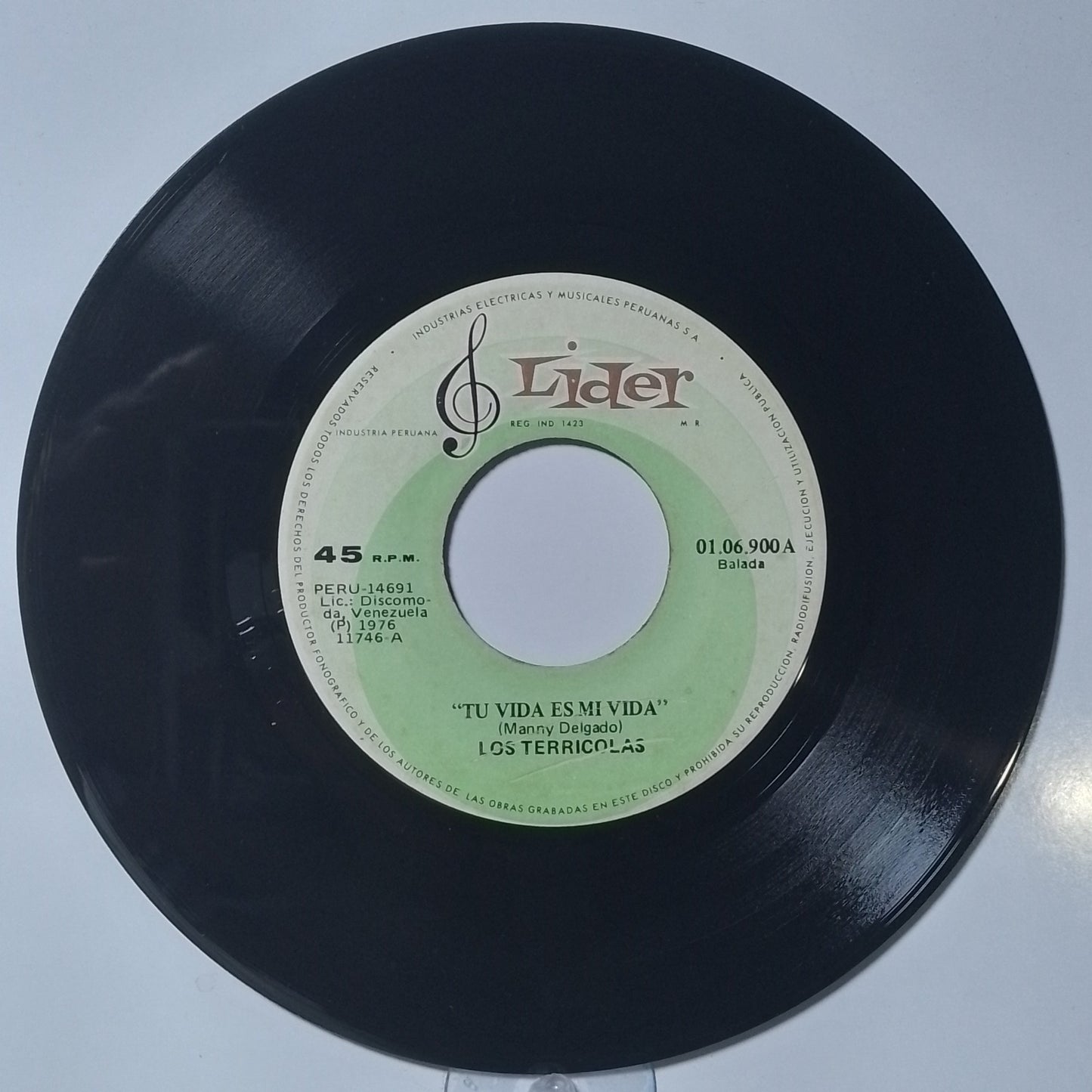 single 7" Los Terricolas Tu Vida Es Mi Vida / Munequita del Palacio de Cristal made peru 1976 balada latin