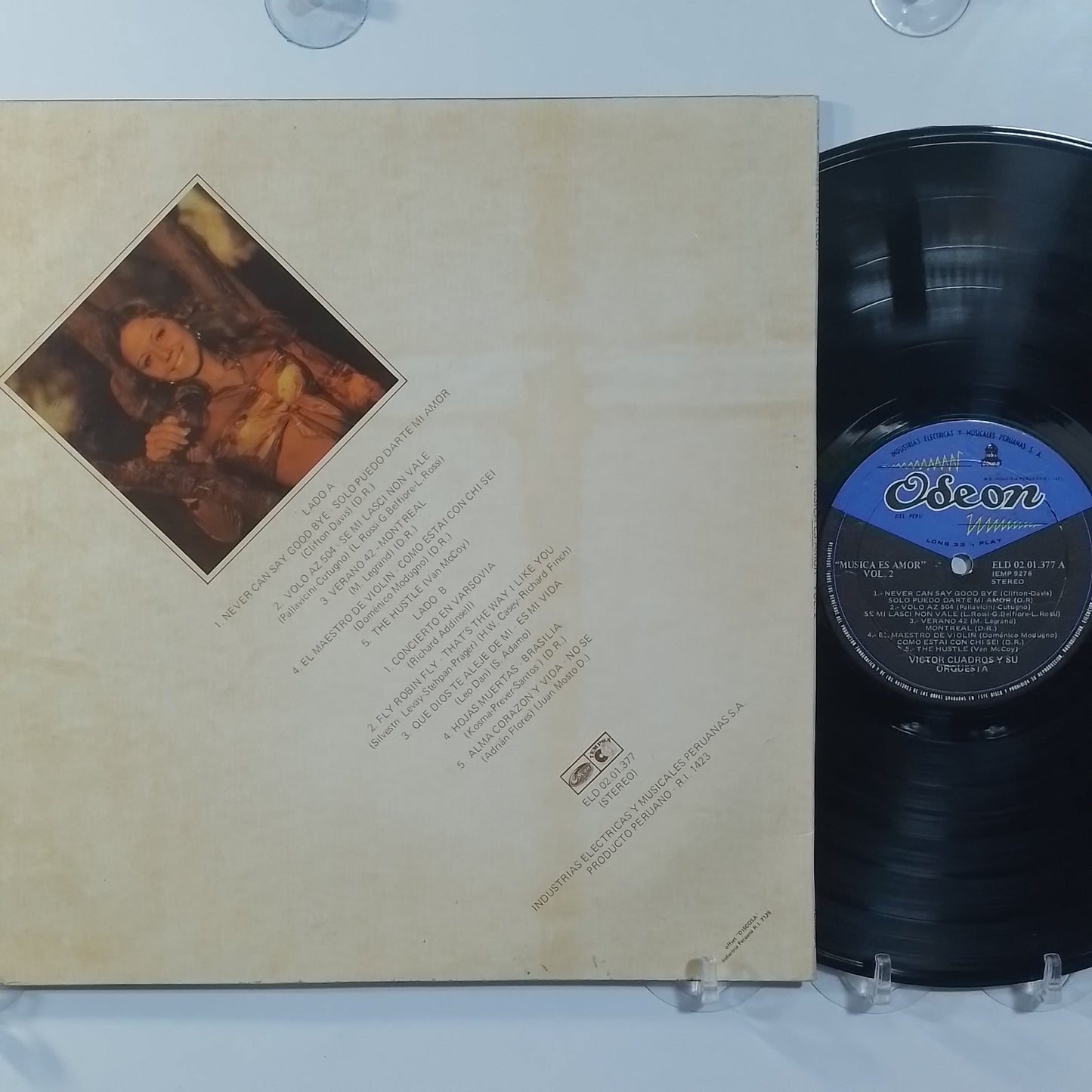 lp victor cuadros y su orquesta musica es amor vol 2 made peru 1981 instrumental