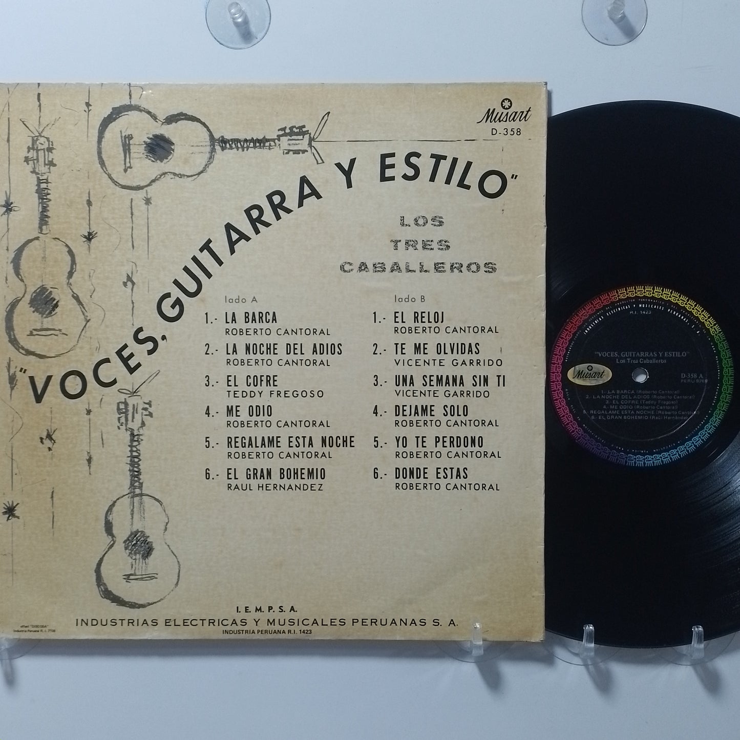 lp Los Tres Caballeros Voces Guitarras y Estilo made peru 1982 latin bolero