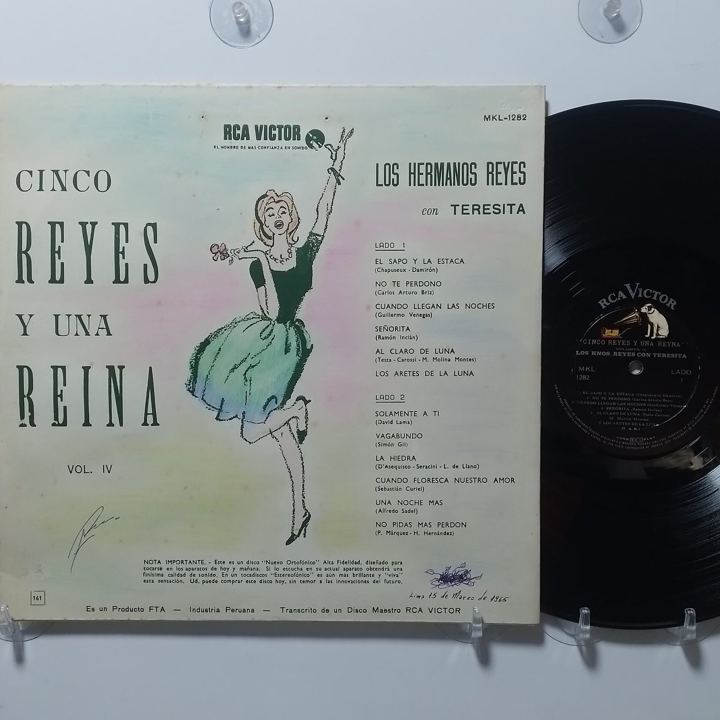 lp Los Hermanos Reyes con Teresita Cinco Reyes y una Reina Vol 4 made peru 1965 latin bolero