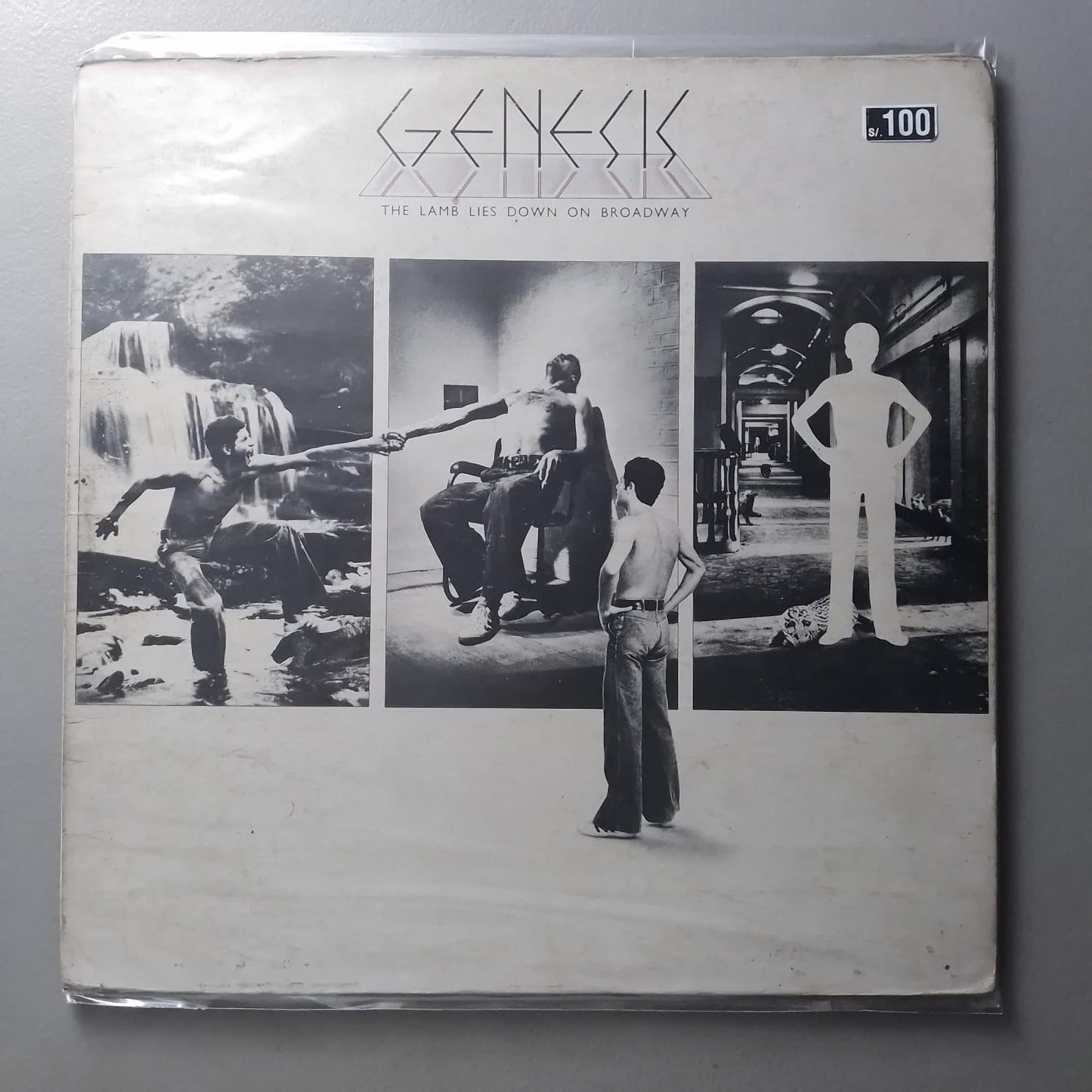 x2 lp Genesis The Lamb Lies Down On Broadway made usa 1974 Electronic Rock