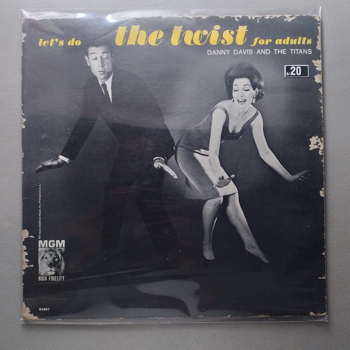 lp Danny Davis And The Titans Let's Do the Twist For Adults made usa 1961 rock twist