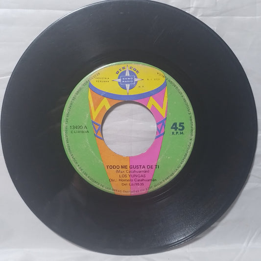 single 7" Los Yungas Todo Me Gusta De Tí / La Chica De Mis Ensueños made peru latin Cumbia