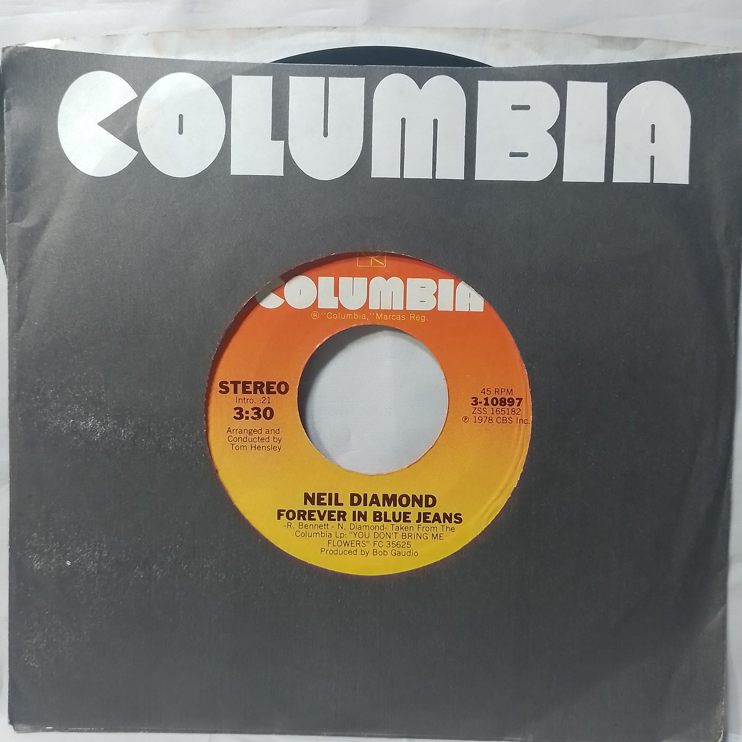 single 7" Neil Diamond Forever In Blue Jeans / Remember Me made usa 1979 con funda original pop