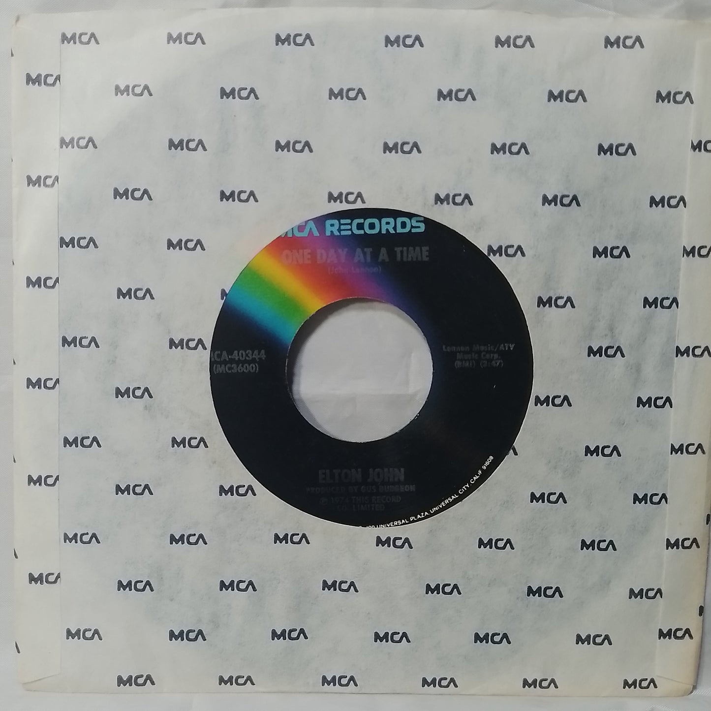 single 7" Elton John Lucy In The Sky With Diamonds / One Day At A Time made usa 1974 con funda original rock