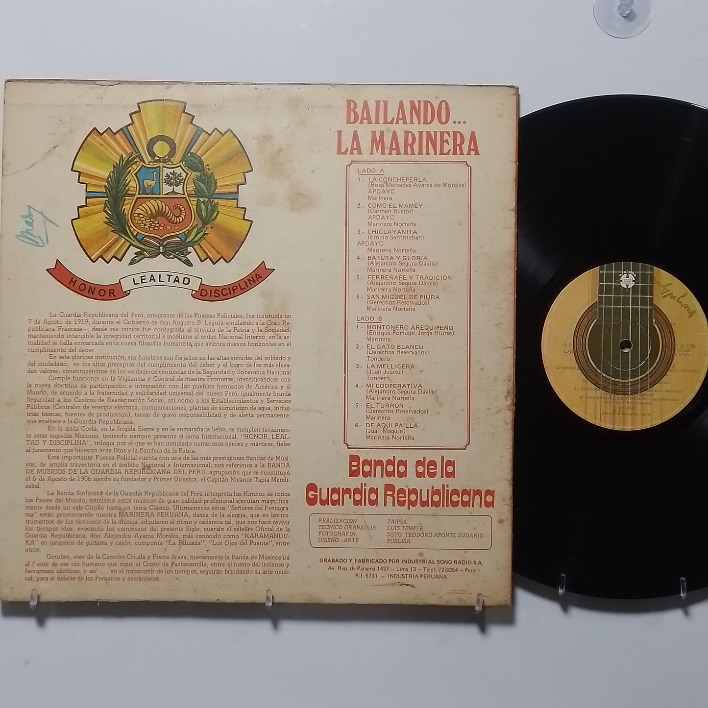 lp Banda De La Guardia Republicana Bailando la Marinera made peru 1977 marinera folk