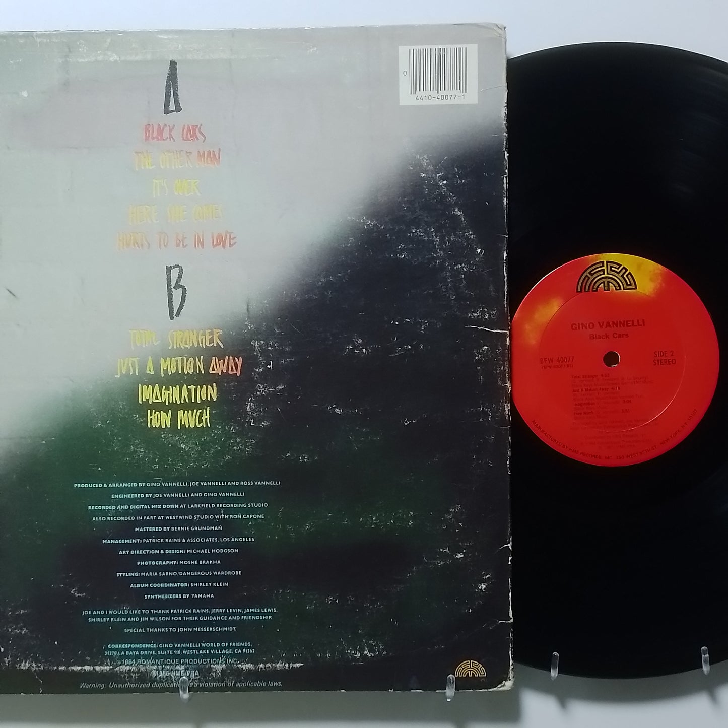 lp Gino Vannelli Black Cars made usa 1985 con insert electronic pop