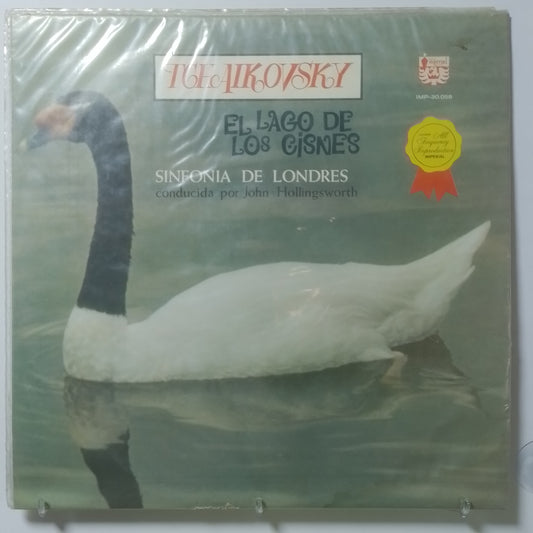 lp Tchaikovsky el lago de los cisnes simfonica de londres john hollings made peru 1970 clasico