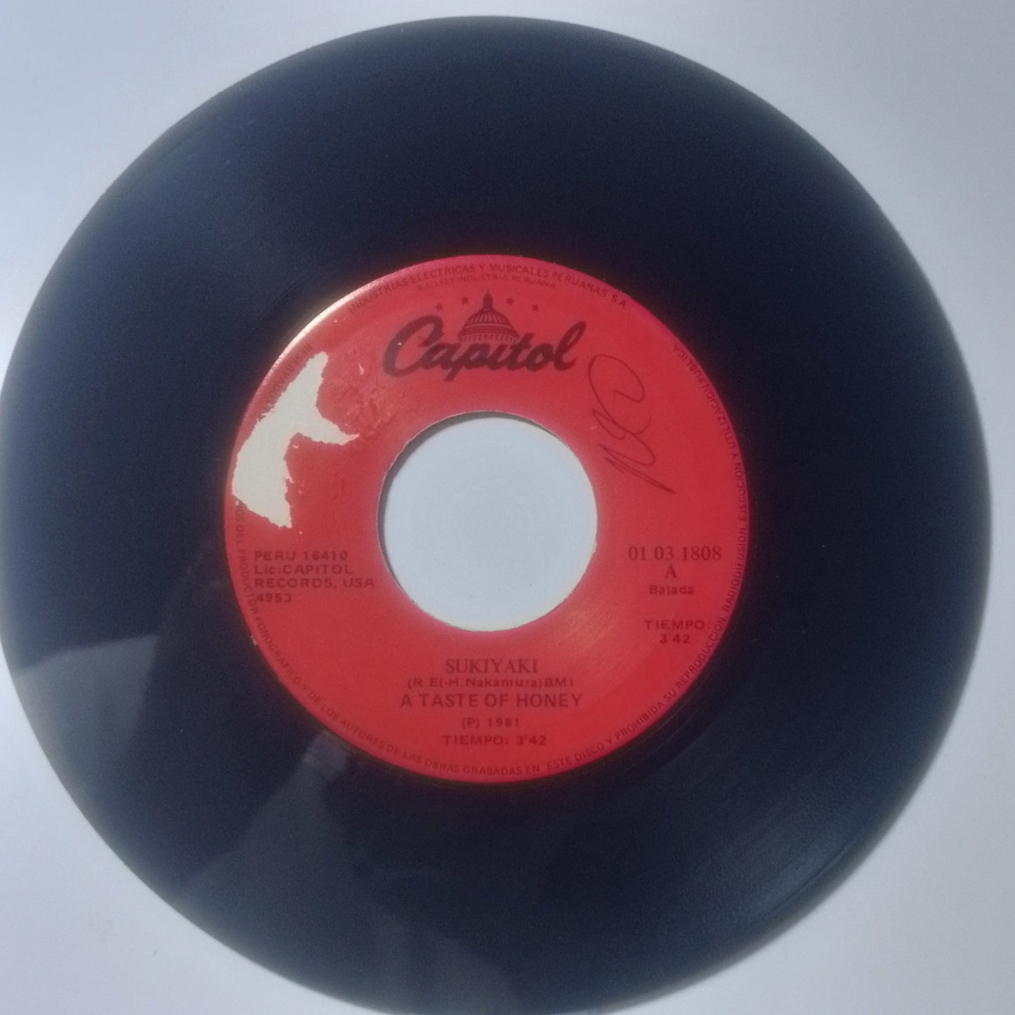 single 7" A Taste Of Honey Sukiyaki / Don't You Lead Me On made peru 1980 funk soul
