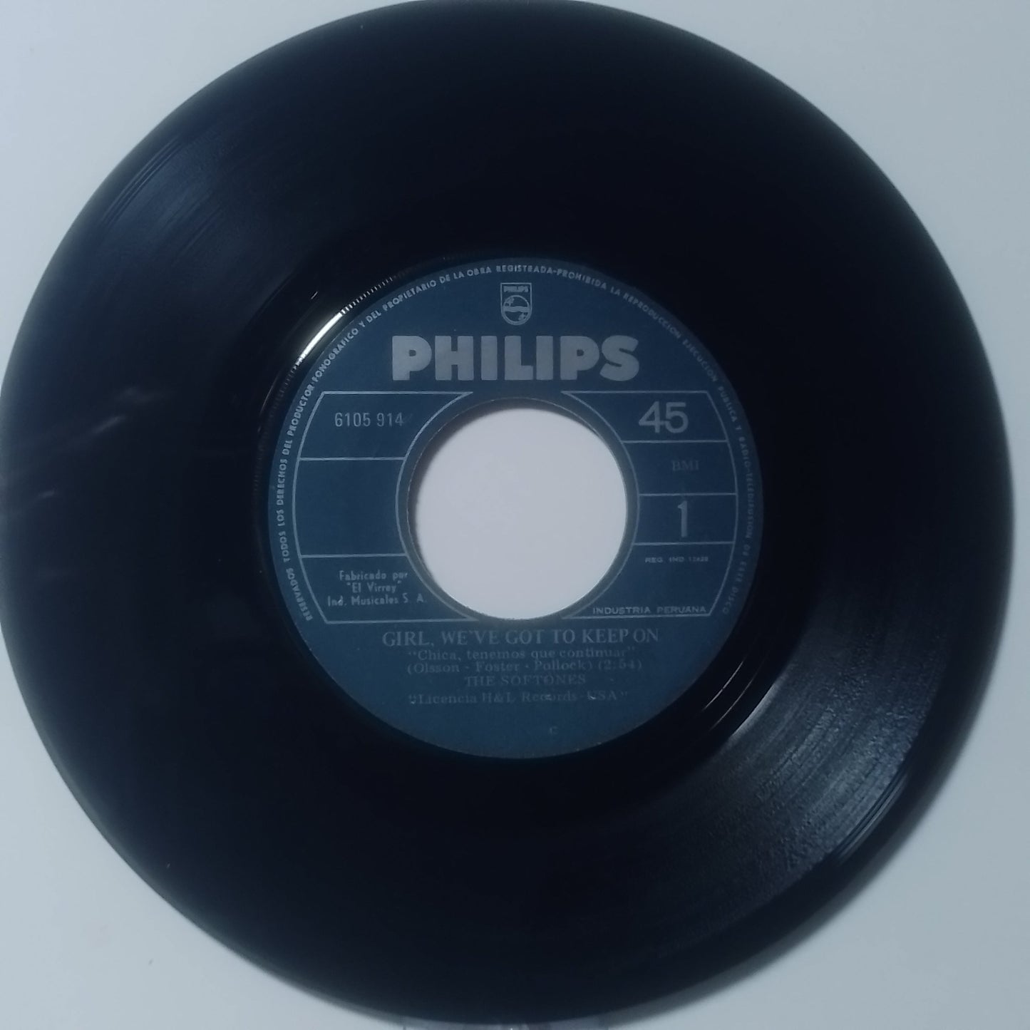single 7" The Softones Love Child / Girl, We've Got To Keep On made peru 1976 disco