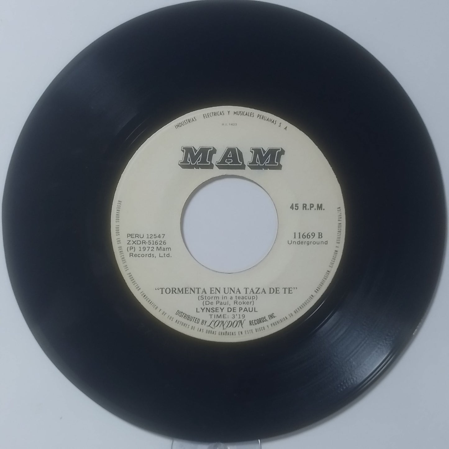 single 7" Lynsey De Paul Sugar Me / Storm In A Teacup made Peru 1972 rock