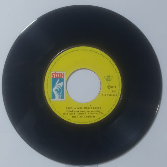 single 7" The Staple Singers Touch A Hand Make A Friend / Tellin' Lies made Peru 1974 soul