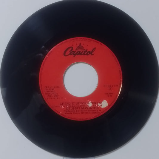 single 7" Delbert McClinton Giving It Up for Your Love / Take Me to the River made Peru 1980 rock