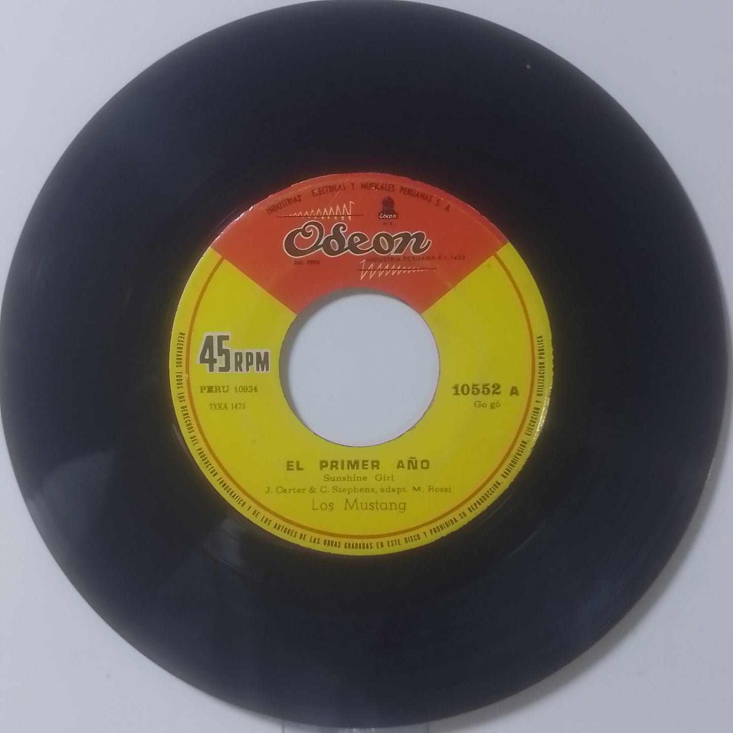 single 7" Los Mustang Sunshine Girl / Tabatha Twitchit made Peru 1970 pop rock