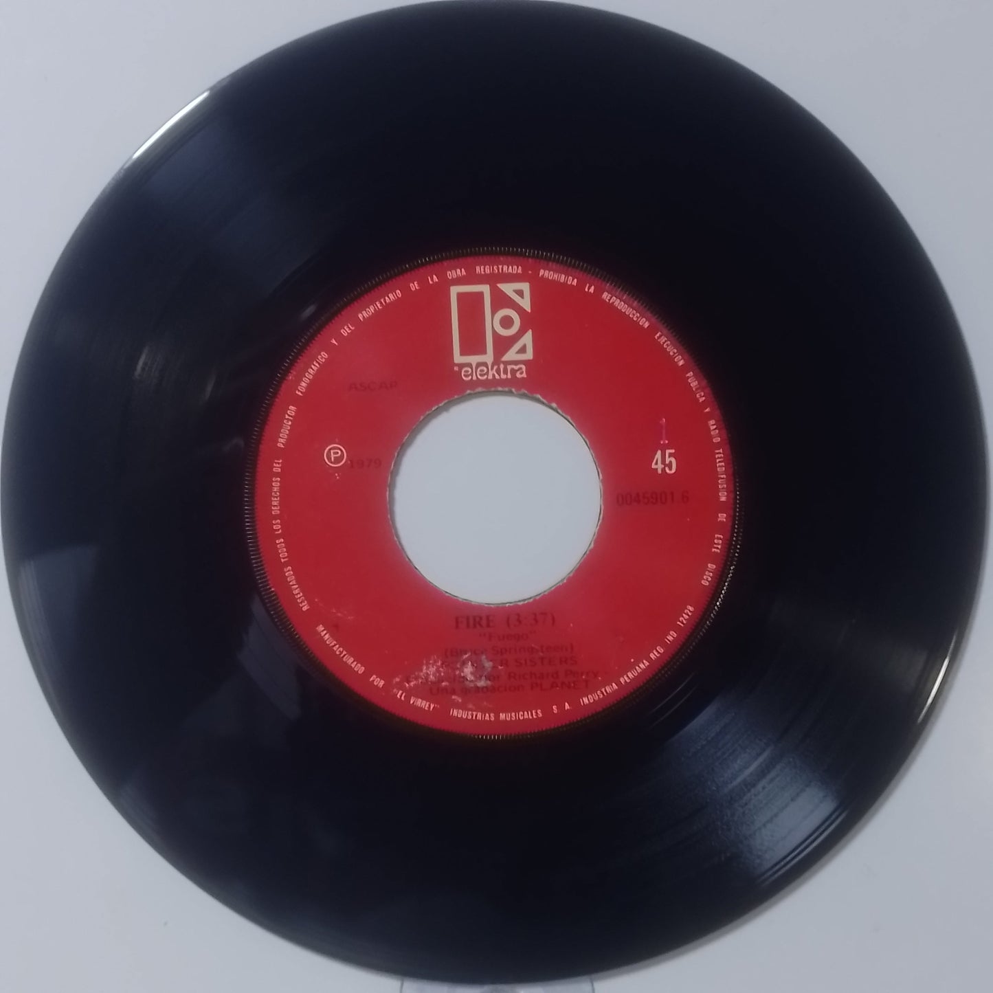 single 7" Pointer Sisters Fire / Come And Get Your Love made peru 1978 pop