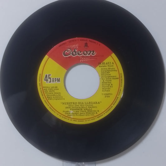 single 7" Frankie Valli Our Day Will Come / You Can Bet I Ain't Goin' Nowhere made peru 1975 soul
