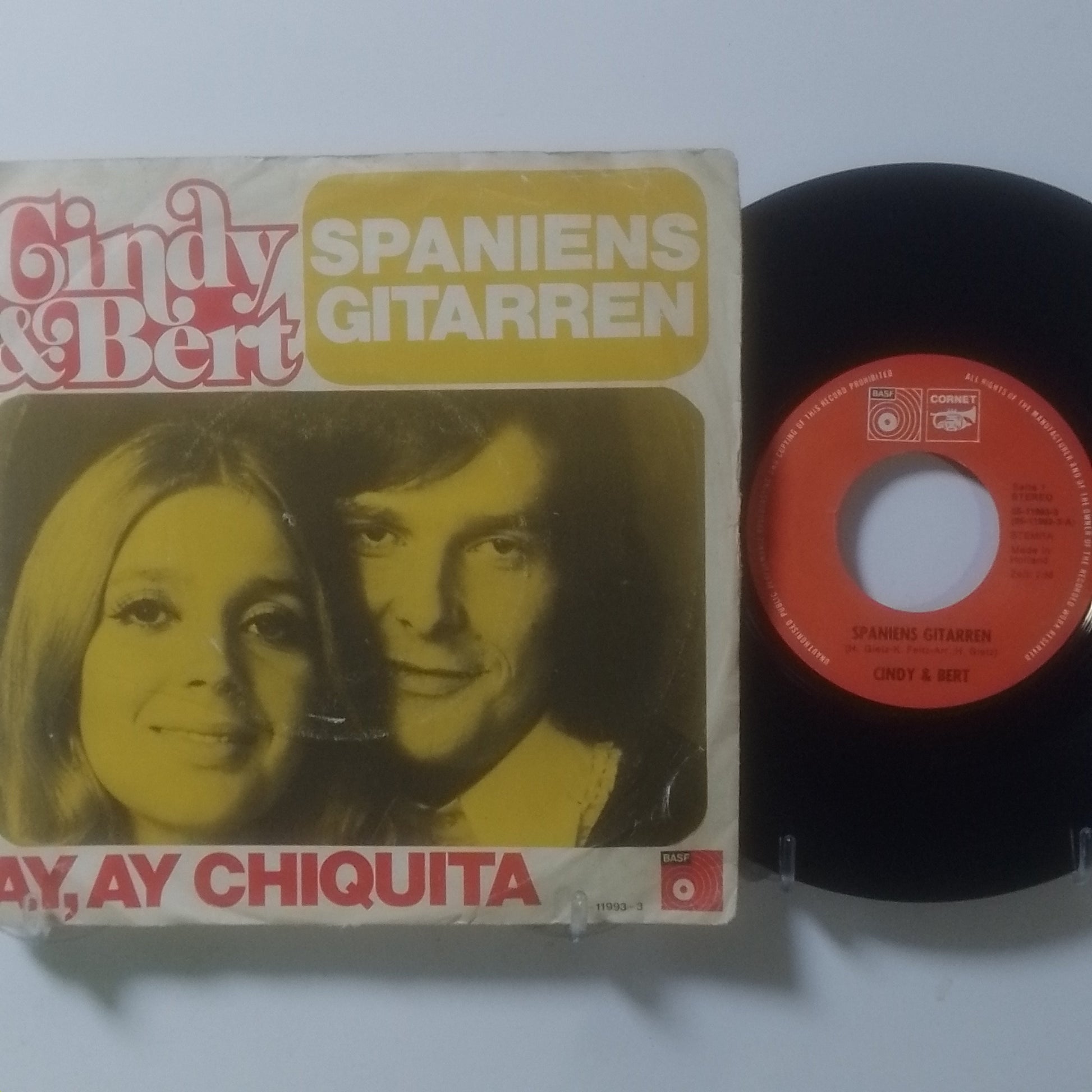 Single 7 Cindy Bert Spaniens Gitarren Ay Ay Chiquita Made Holanda single-7-cindy-bert-spaniens-gitarren-ay-ay-chiquita-made-holanda