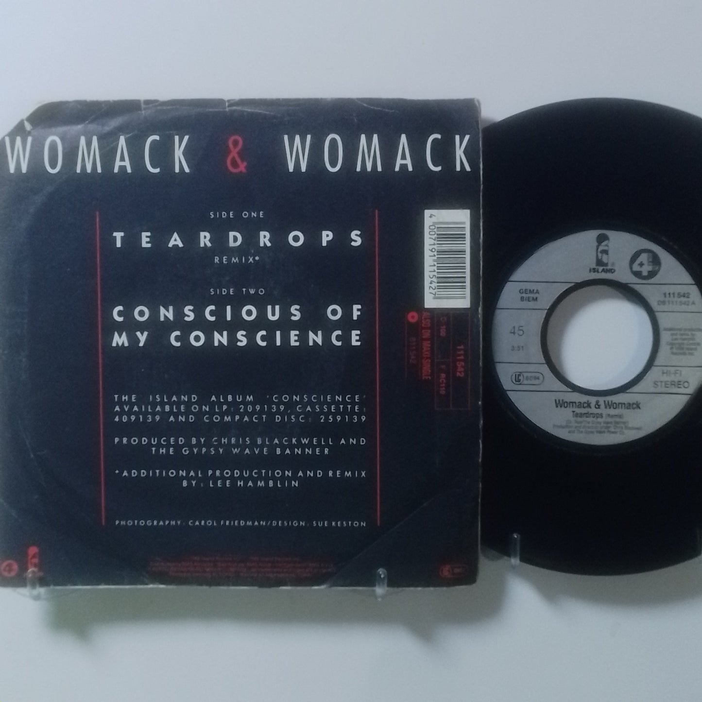 single 7" Womack & Womack Teardrops / Conscious Of My Conscience made Alemania 1988 funk soul