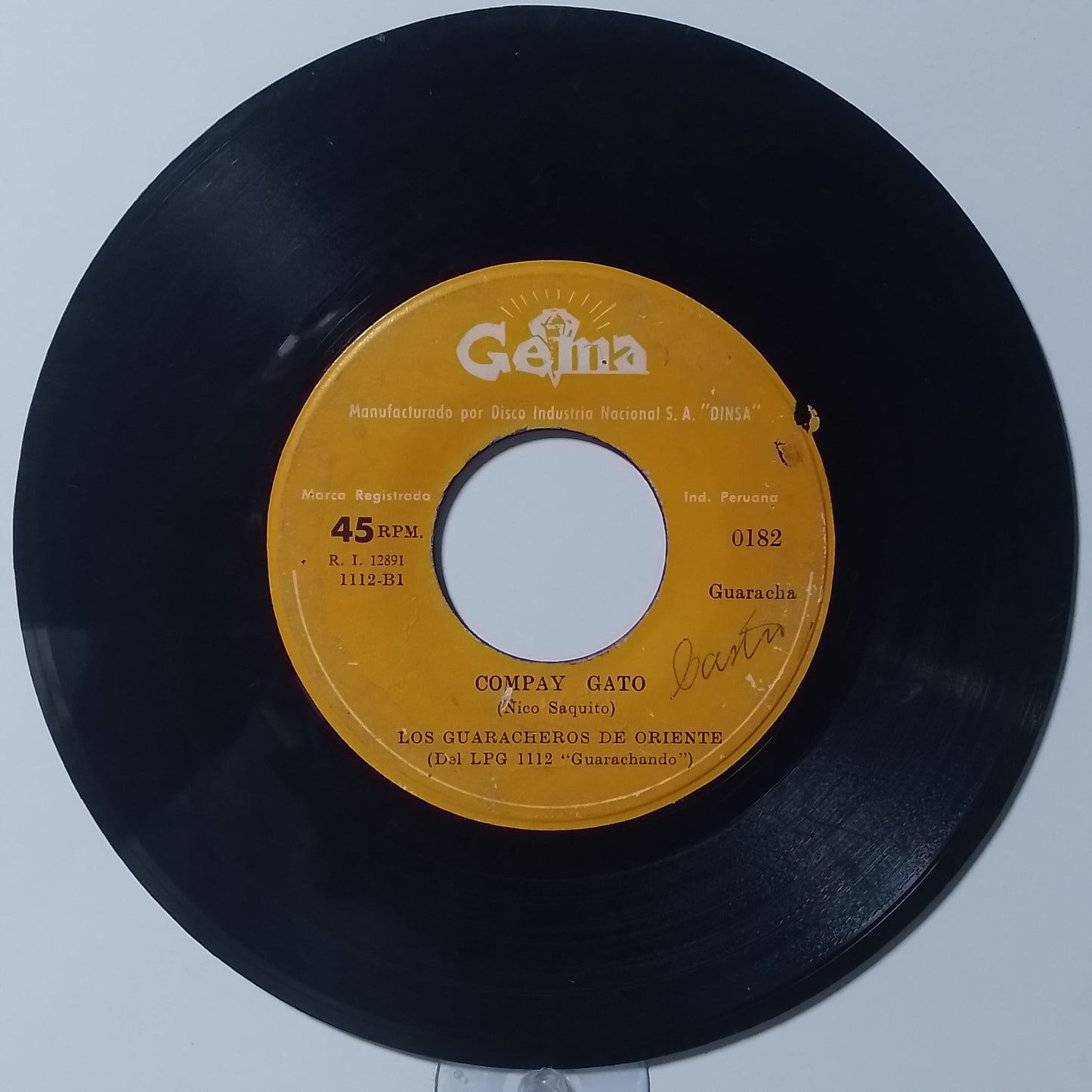 single 7" Los Guaracheros de Oriente Compay Gato / Pregon de los Chicharrones made Peru 1960 guaracha latin