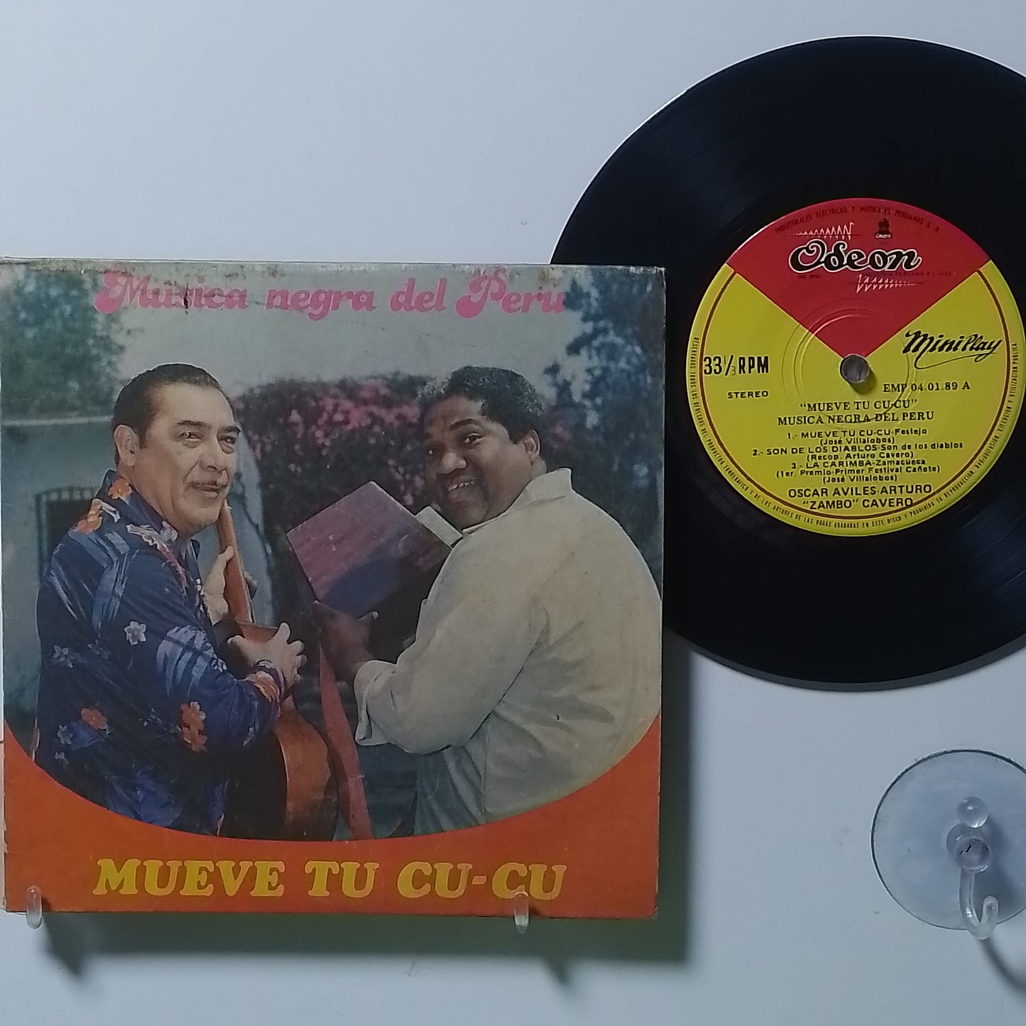ep 7" Oscar Aviles Arturo Zambo Cavero Mueve Tu Cu Cu el alcatraz varios made peru 1975 con sobre original criollo folk