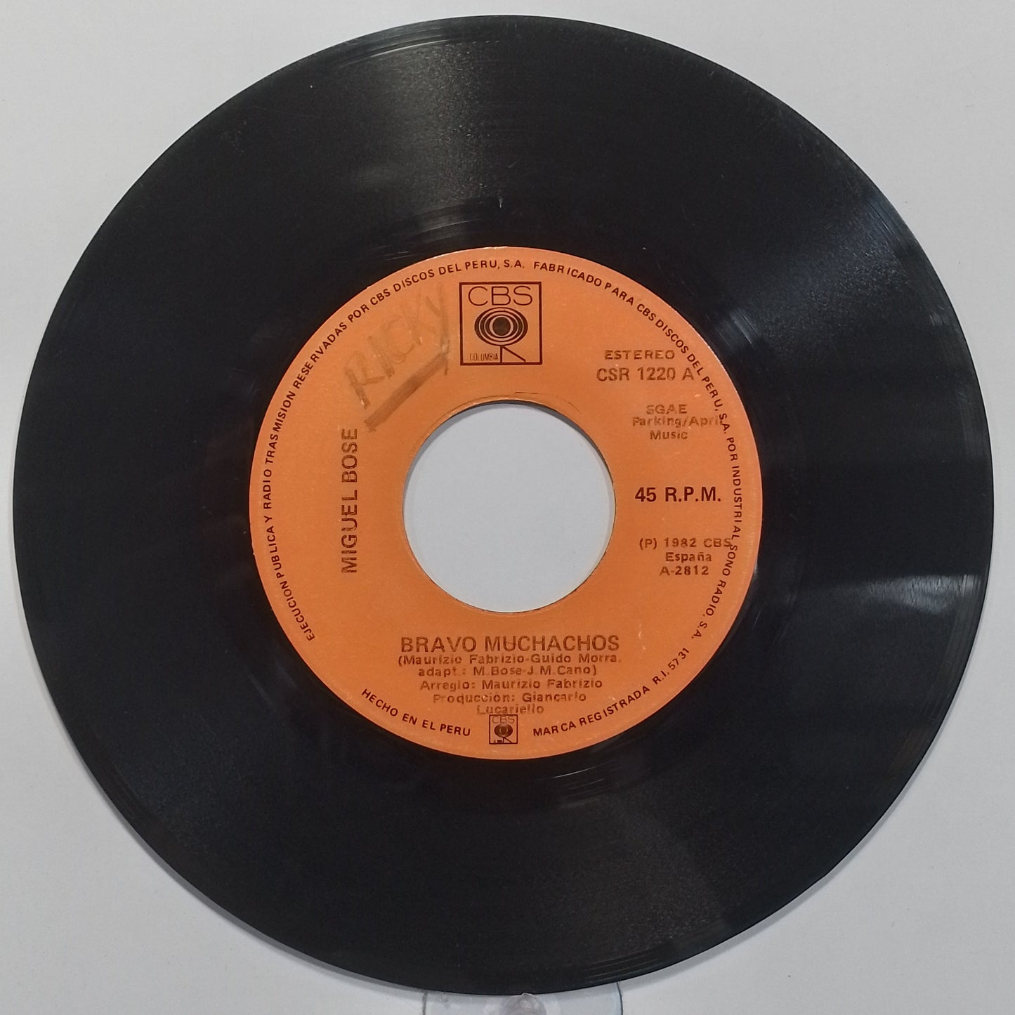 single 7" Miguel Bose Bravo Muchachos / Son Amigos made peru 1982 latin pop