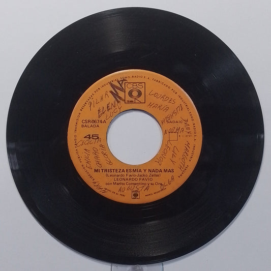 single 7" Leonardo Favio Mi Tristeza Es Mia Y Nada Mas / Fuiste Mia Un Verano made peru 1968 latin pop