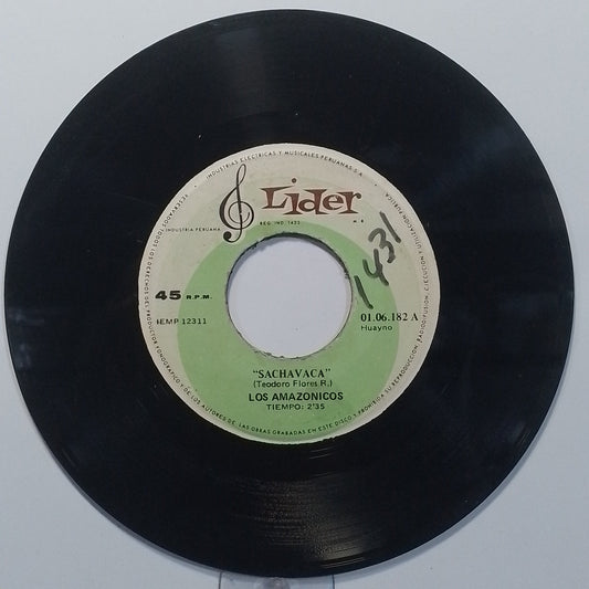 single 7" Los Amazonicos Sachavaca / La Perlita made Peru 1970 huayno folk