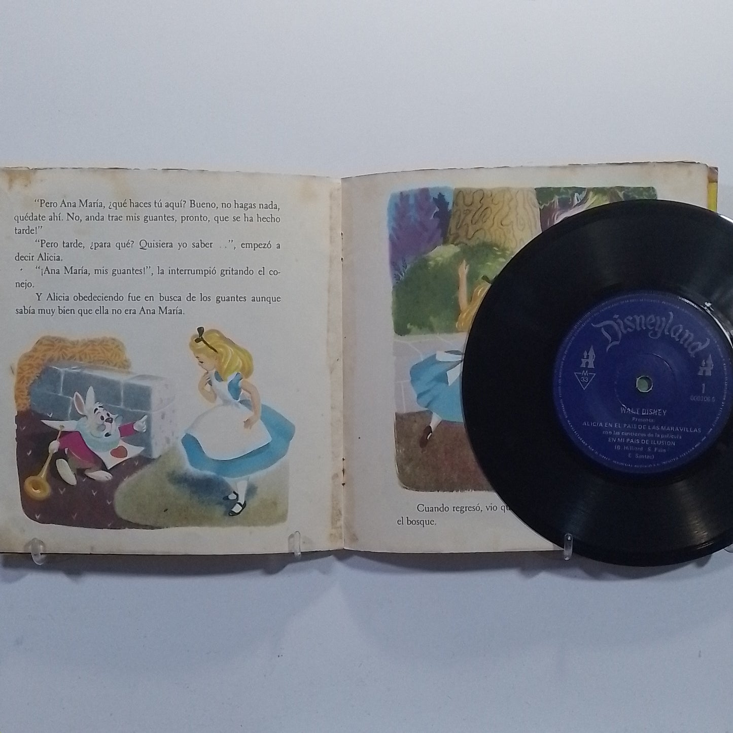 single 7" Alicia En El Pais De Las Maravillas Walt Disney presenta Alicia En El Pais De Las Maravillas made Peru 1978 infantil
