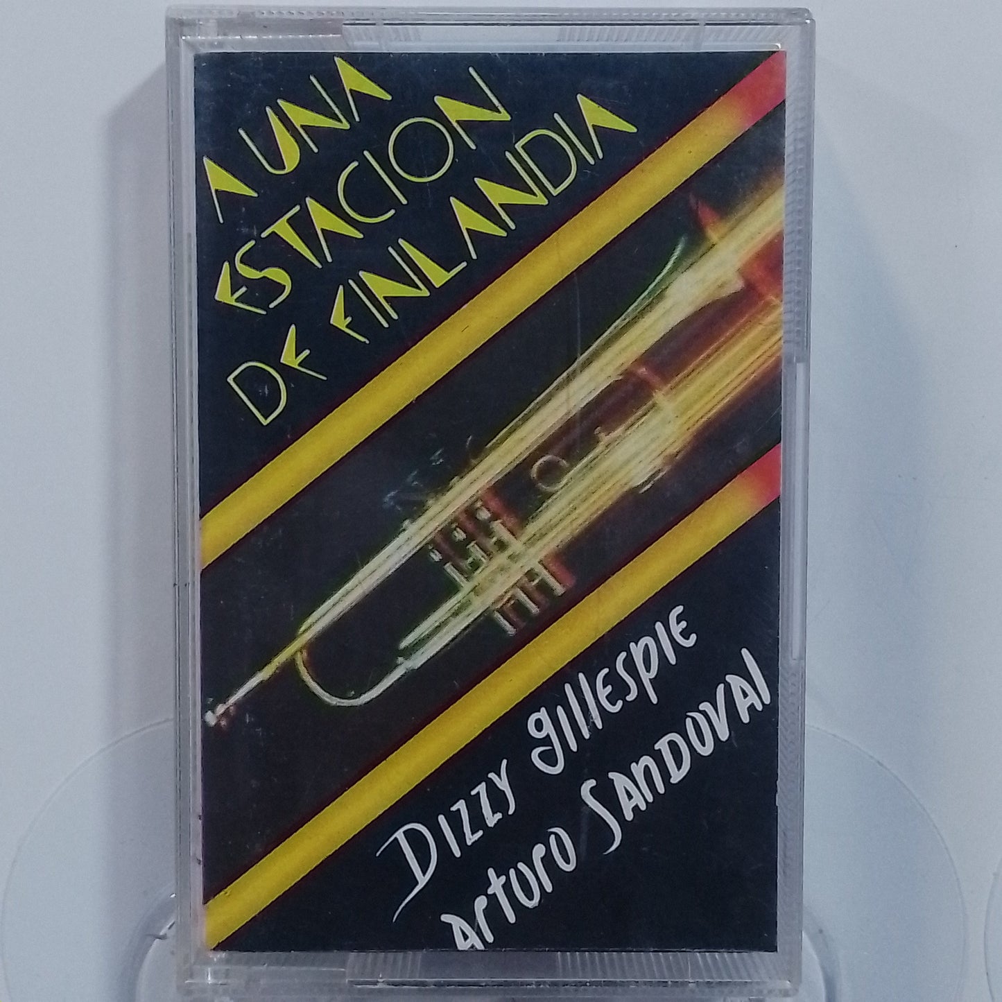 cassette dizzi guillespie y arturo sandoval a una estacion de finlandia made peru 1988 jazz
