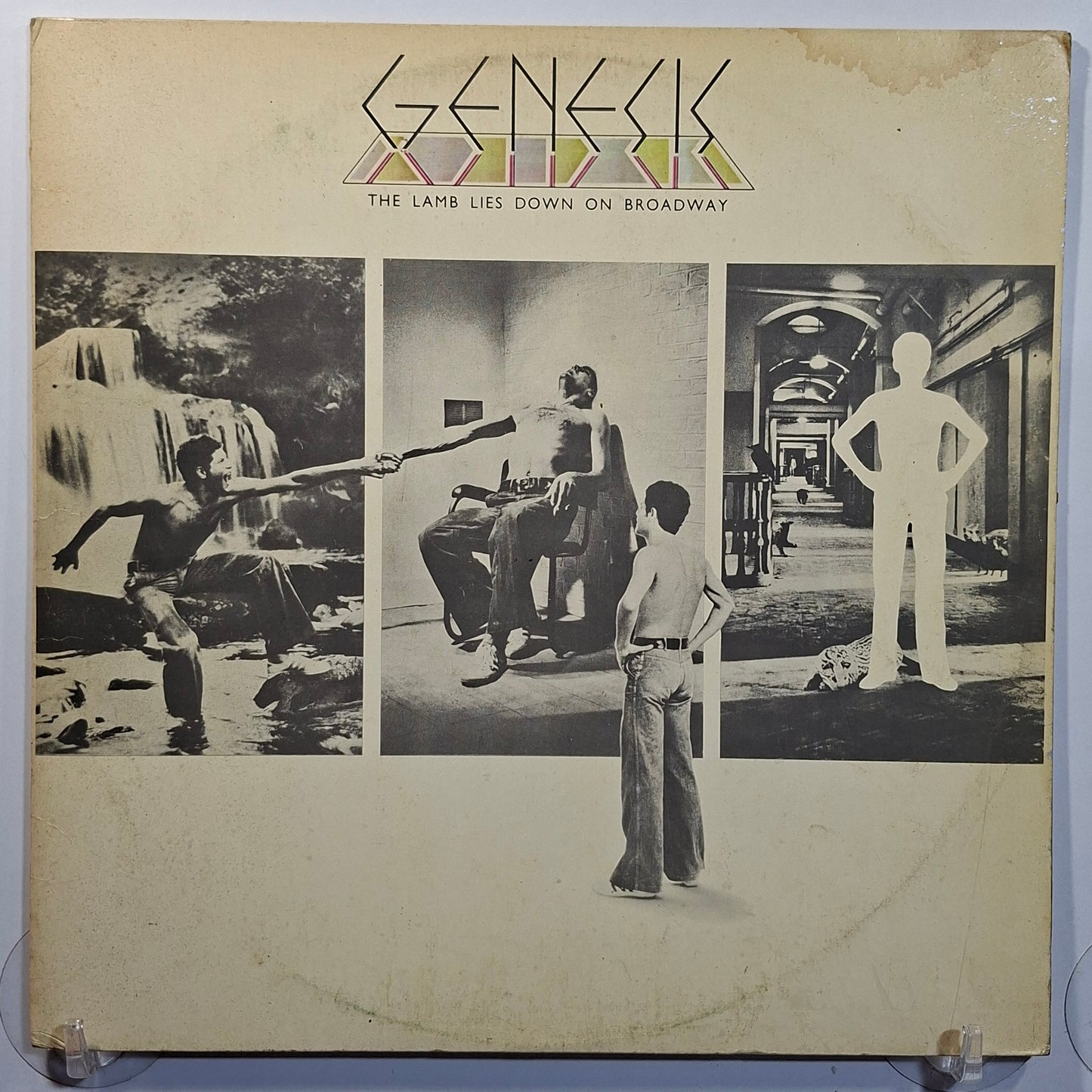 x2 lp Genesis The Lamb Lies Down On Broadway made brasil 1974 gatefold Electronic Rock