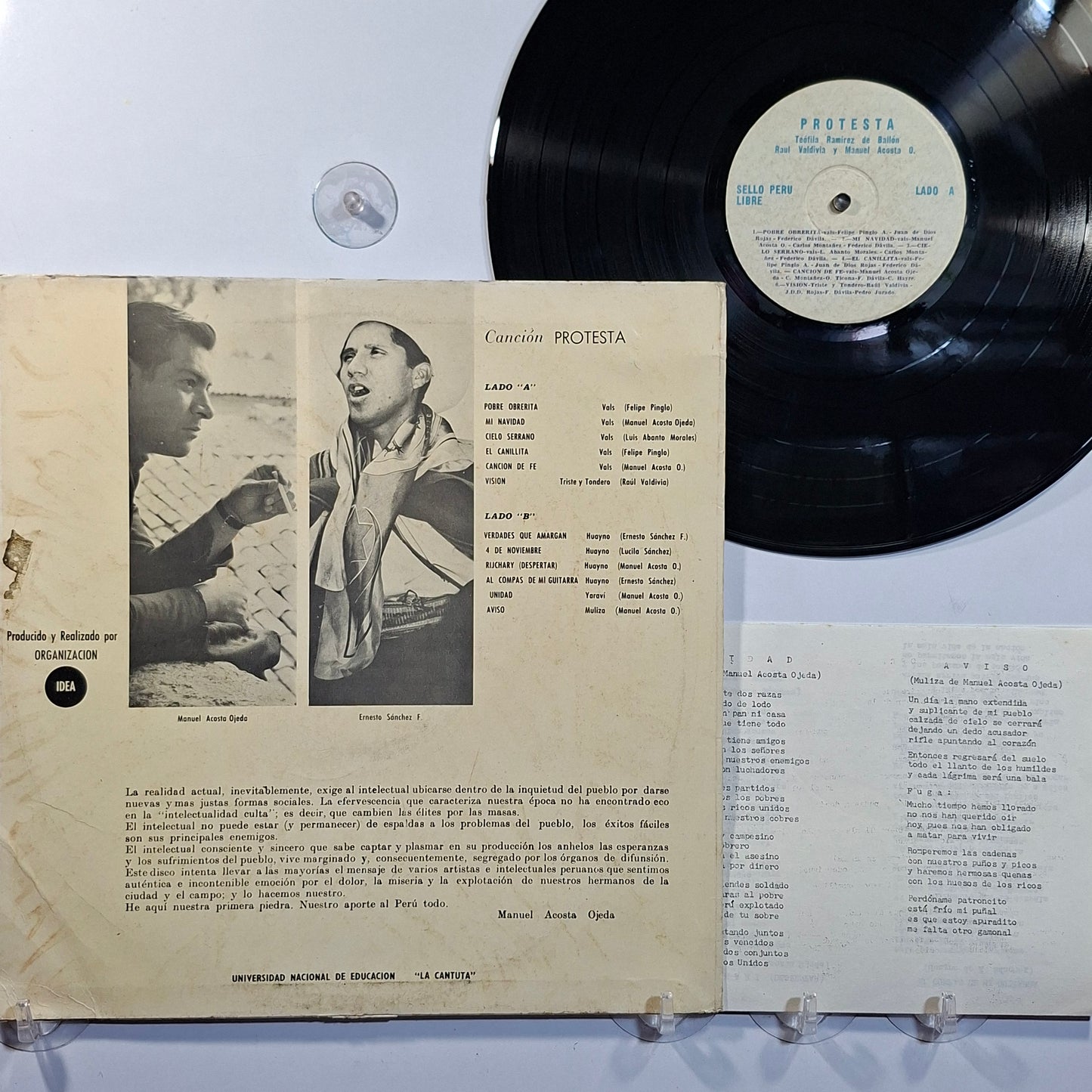 lp cancion protesta El Jilguero Del Huascaran Manuel Acosta Ojeda made peru 1970 con insert vals huayno folk