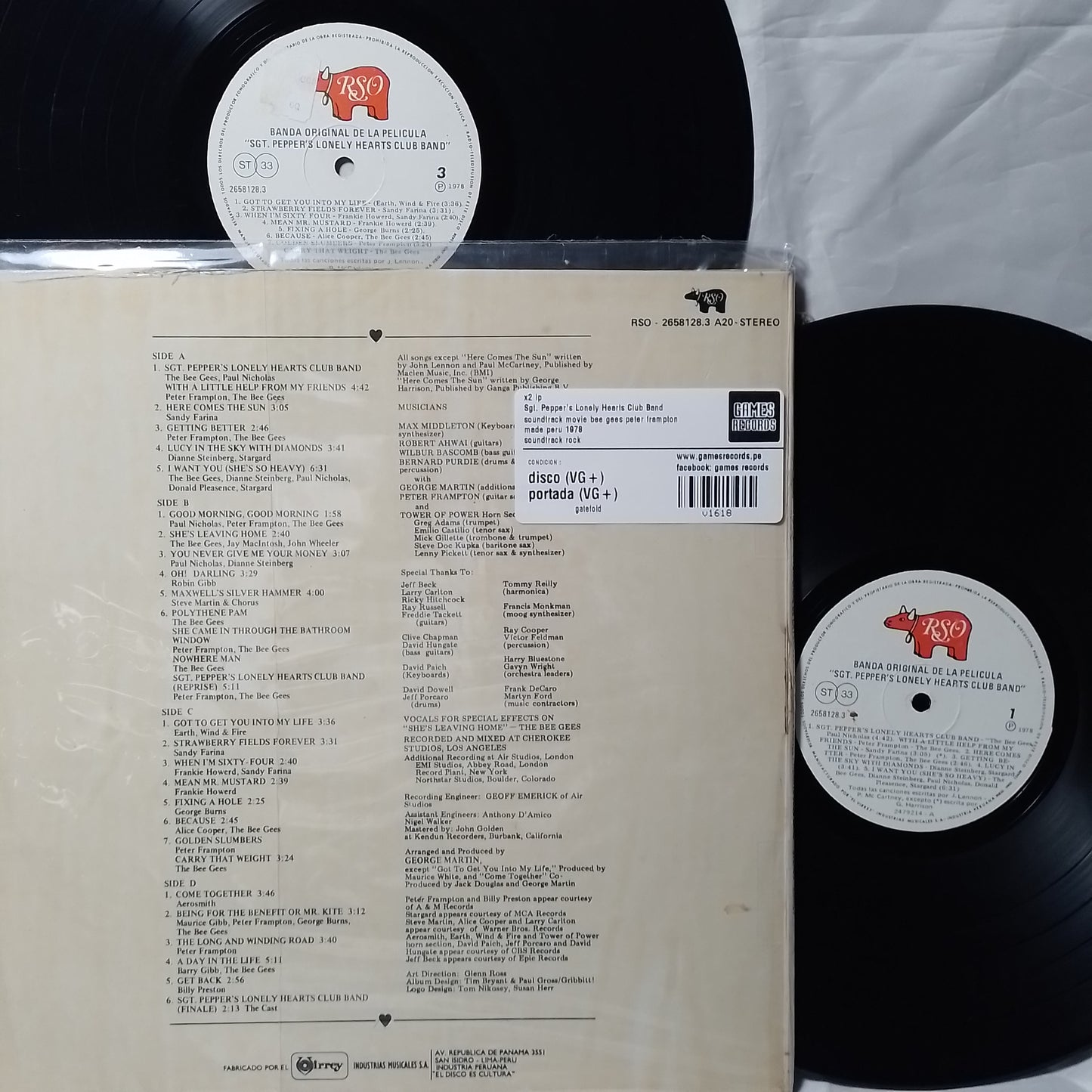 x2 lp Sgt. Pepper's Lonely Hearts Club Band soundtrack movie bee gees peter frampton made peru 1978 gatefold rock